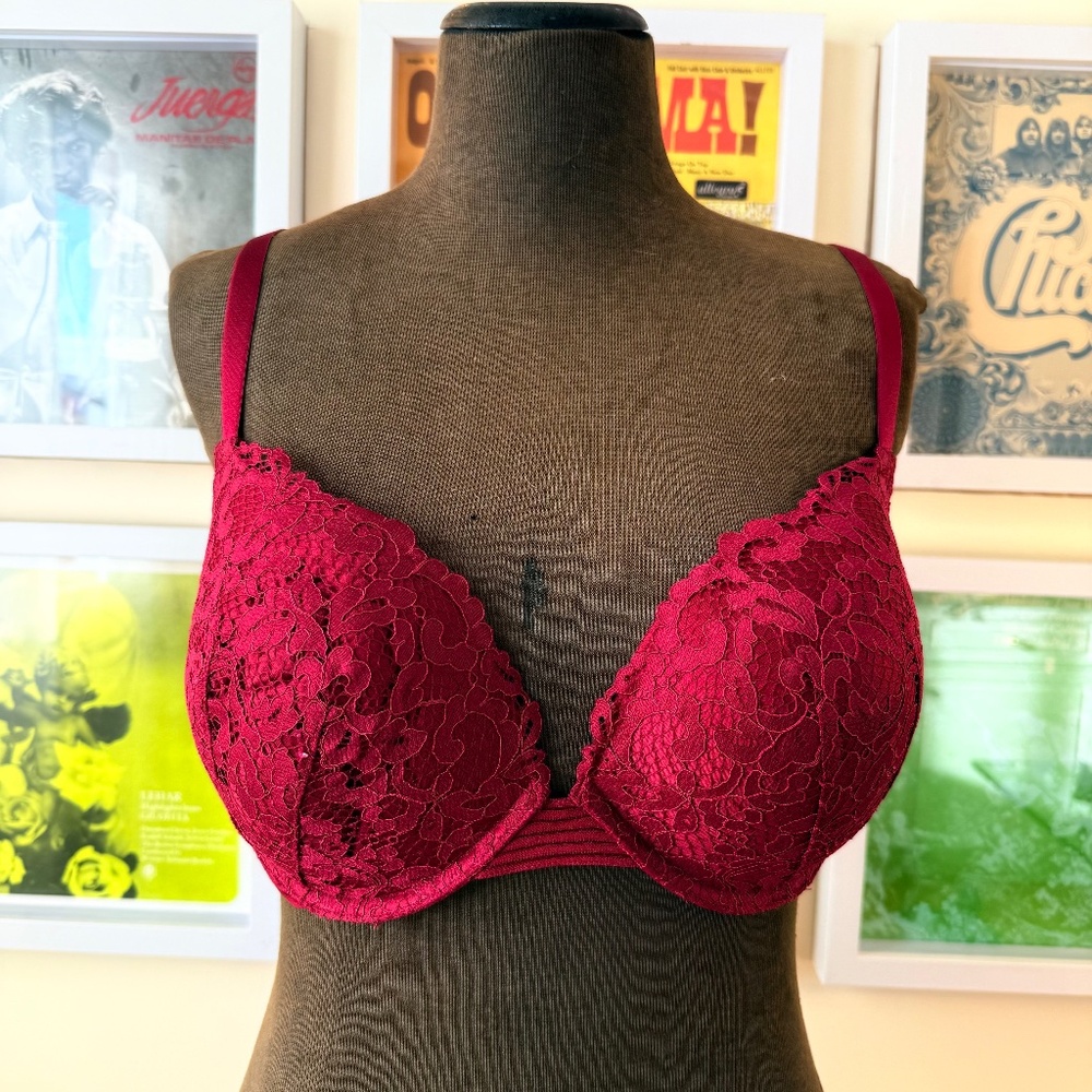 ❤️ Deep Red Lace Underwire Bra